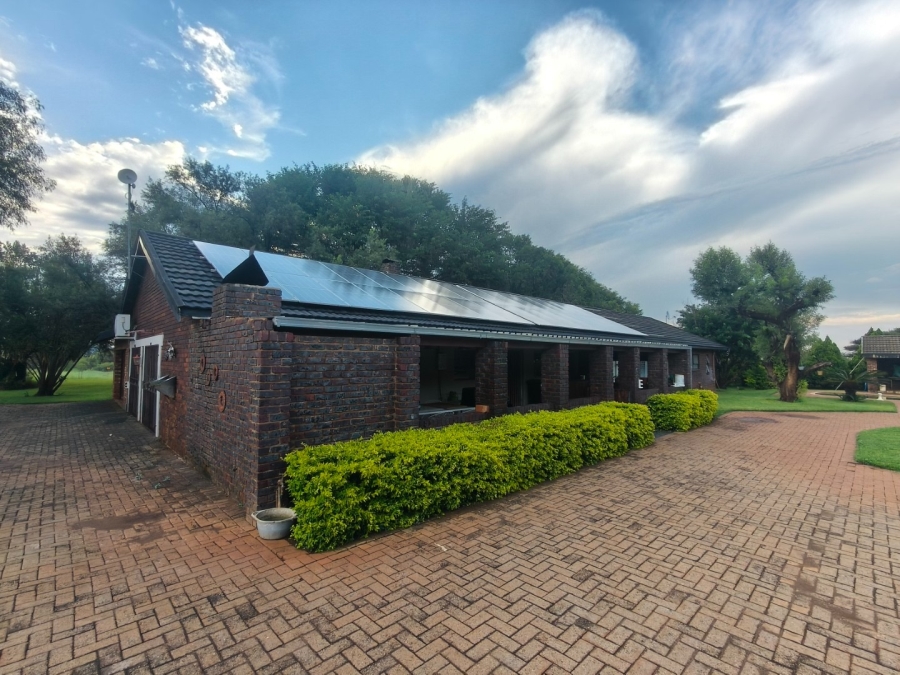 3 Bedroom Property for Sale in Rustenburg Rural North West